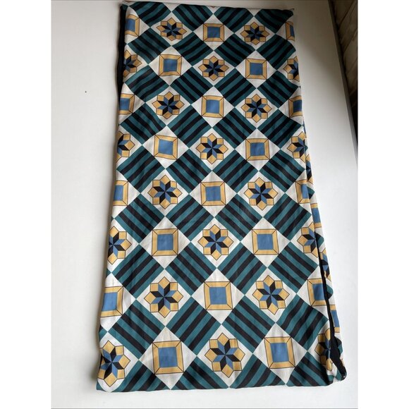 TILED Colorful Geometric Infinity Scarf 52" X 13" Made in Portugal Drapey Lined - Picture 4 of 10